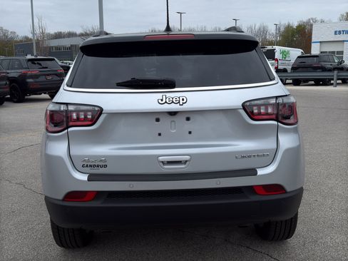 Used 2025 Jeep Compass Limited AWD/4WD image 7