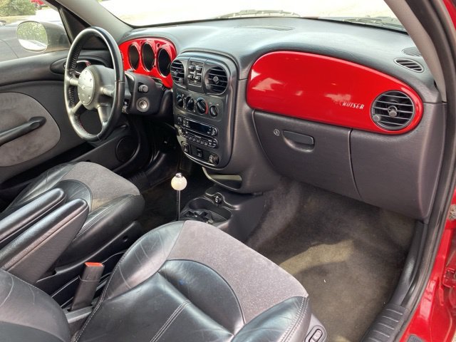 Used 2003 Chrysler PT Cruiser Limited FWD image 24