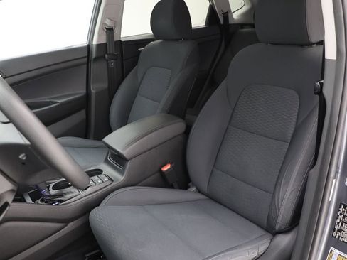 Used 2019 Hyundai Tucson SEL image 16