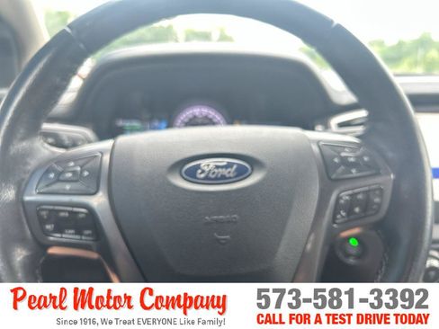 Used 2019 Ford Ranger Lariat w/ FX4 Off-Road Package AWD/4WD image 13