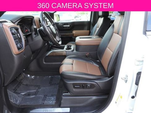 Used 2020 Chevrolet Silverado 1500 High Country w/ Technology Package AWD/4WD image 17