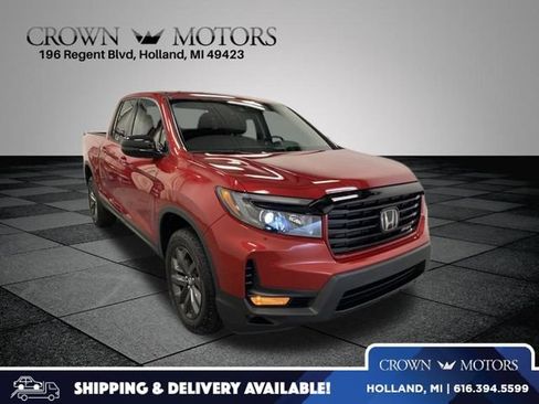 Used 2023 Honda Ridgeline Sport image 1