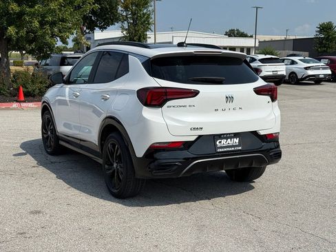 Used 2024 Buick Encore GX Sport Touring w/ Advanced Technology Package FWD image 5
