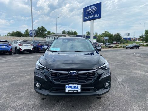 Used 2025 Subaru Crosstrek 2.5i Limited w/ Popular Package #4A image 2