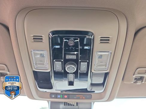 New 2026 GMC Yukon XL Denali RWD image 32