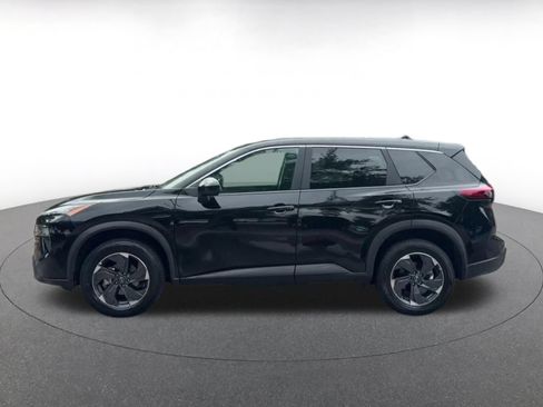 Used 2025 Nissan Rogue SV FWD image 8