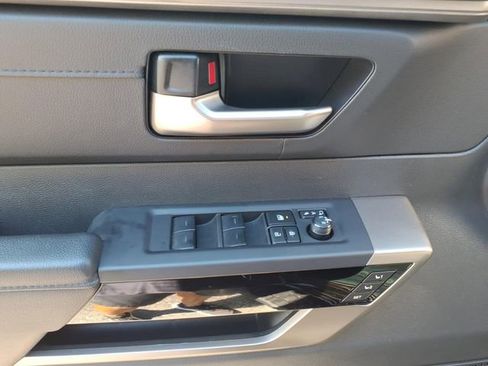 Used 2025 Toyota Tundra Limited image 13