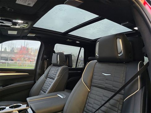 New 2025 Cadillac Escalade Sport Platinum image 24