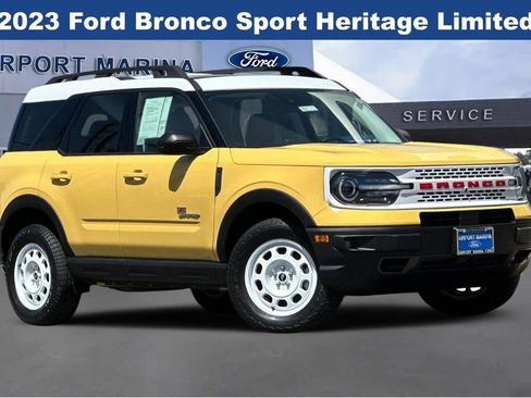 Certified 2023 Ford Bronco Sport Heritage Limited AWD/4WD image 2