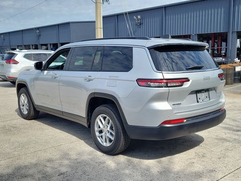 Used 2026 Jeep Grand Cherokee L 2WD image 8