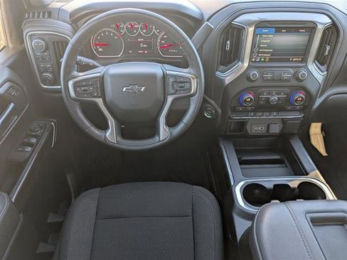 Used 2022 Chevrolet Silverado 1500 RST image 8