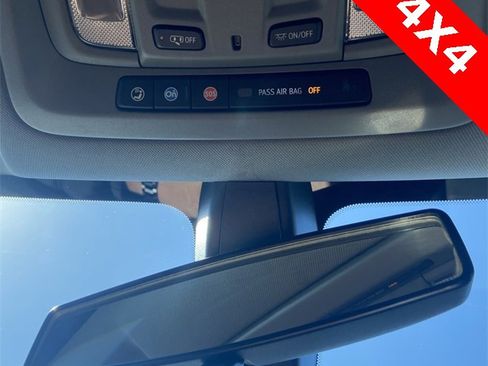 Used 2019 Chevrolet Silverado 1500 LT w/ Trailering Package image 21