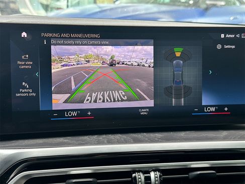 Used 2024 BMW 330i Sedan image 21