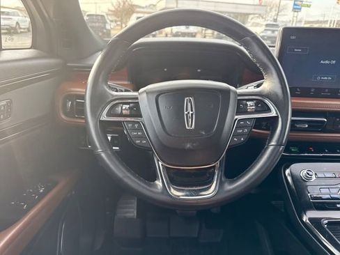 Certified 2023 Lincoln Nautilus Reserve image 18