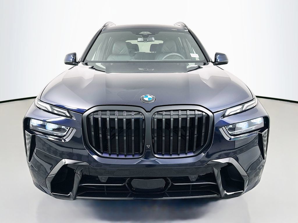 Used 2027 BMW X7 xDrive40i w/ M Sport Package AWD/4WD image 2