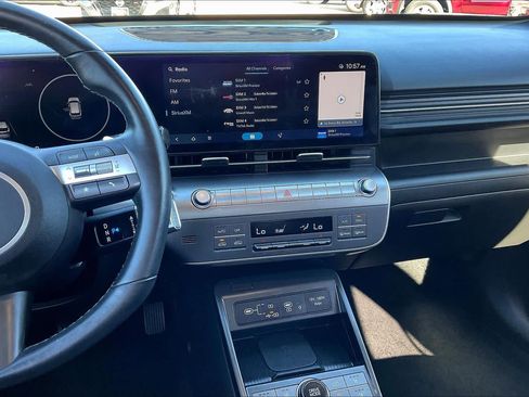 Used 2024 Hyundai Kona Limited image 6
