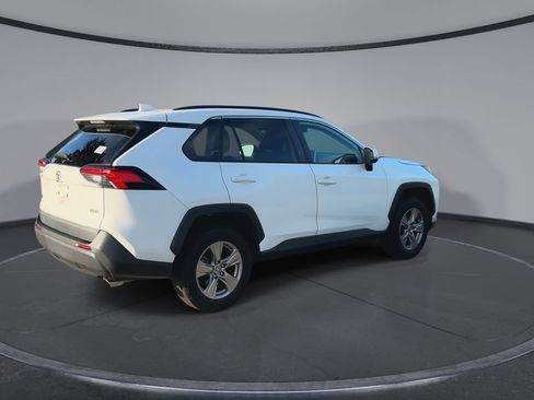 Used 2023 Toyota RAV4 XLE w/ Convenience Package FWD image 8