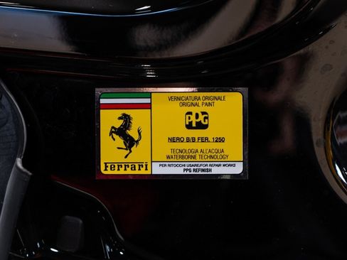 Used 2018 Ferrari 488 GTB image 22