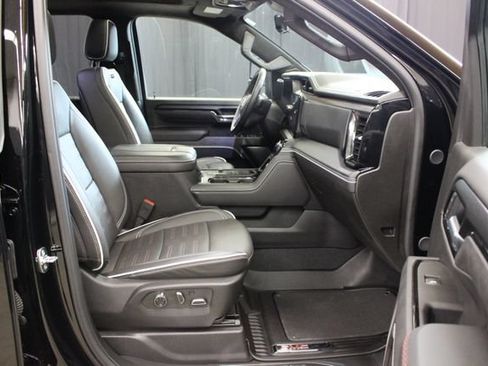 Used 2025 GMC Sierra 2500 AT4X AWD/4WD image 61