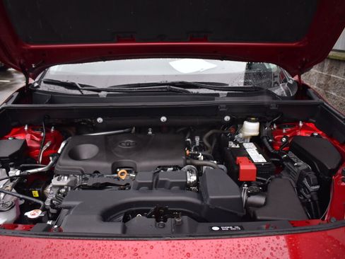 Used 2024 Toyota RAV4 Limited image 28