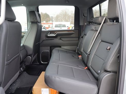 New 2026 Chevrolet Silverado 3500 LT w/ All Star Edition image 19