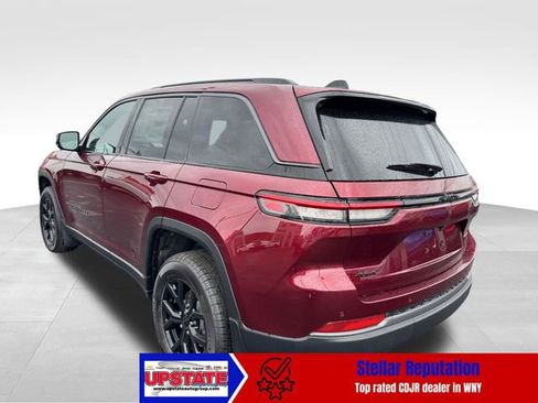 New 2026 Jeep Grand Cherokee Altitude AWD/4WD image 4