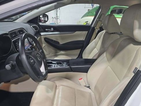 Used 2016 Nissan Maxima 3.5 SV FWD image 5