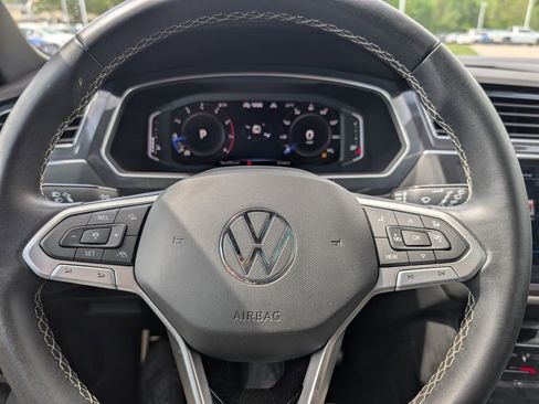 Used 2023 Volkswagen Tiguan SEL R-Line AWD/4WD image 26