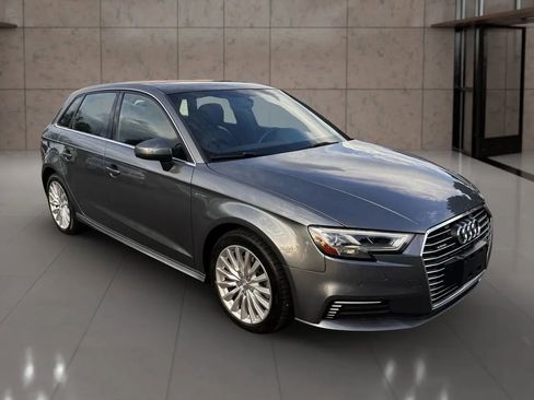 Used 2017 Audi A3 e-tron Premium Plus image 8