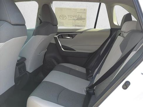 Used 2025 Toyota RAV4 XLE w/ Convenience Package FWD image 25