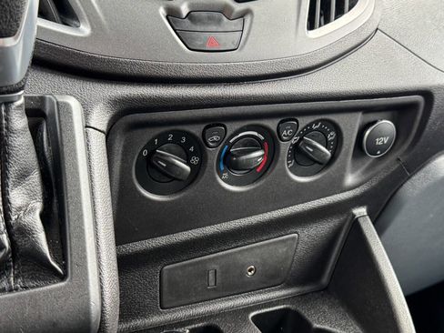 Used 2016 Ford Transit 250 148 Medium Roof image 38