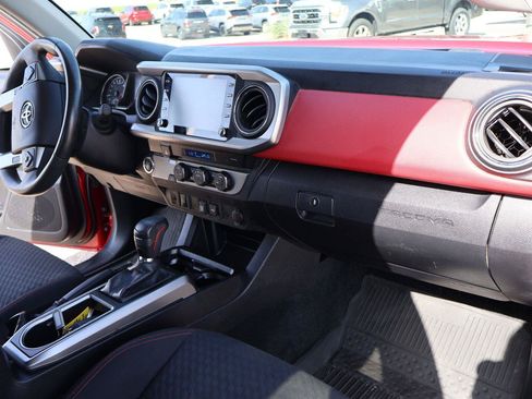 Used 2023 Toyota Tacoma SR5 RWD image 17