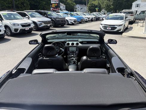 Used 2018 Ford Mustang GT Premium w/ Safe & Smart Package RWD image 12