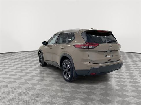 Certified 2024 Nissan Rogue SV w/ SV Premium Package image 8