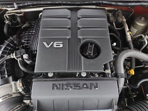 Used 2021 Nissan Frontier SV image 14