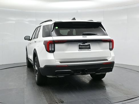 New 2026 Ford Explorer ST-Line image 29