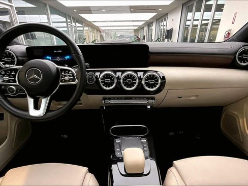 Used 2023 Mercedes-Benz CLA 250 w/ Premium Package image 14