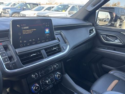 Used 2024 GMC Yukon XL AT4 w/ AT4 Premium Plus Package image 30