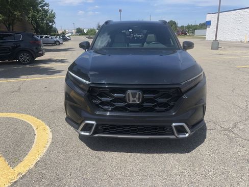 Used 2024 Honda CR-V Sport Touring image 12