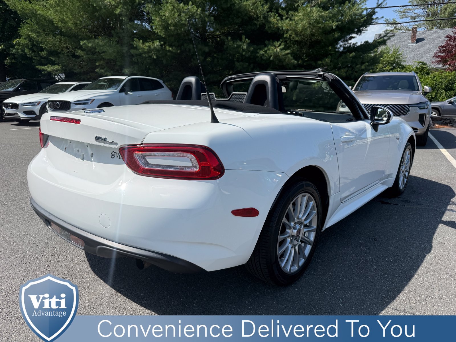 Used 2018 FIAT 124 Spider Classica RWD image 9