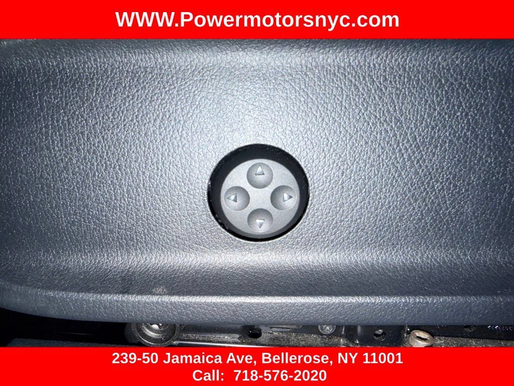 Used 2021 Mercedes-Benz GLA 250 4MATIC w/ Premium Package image 40