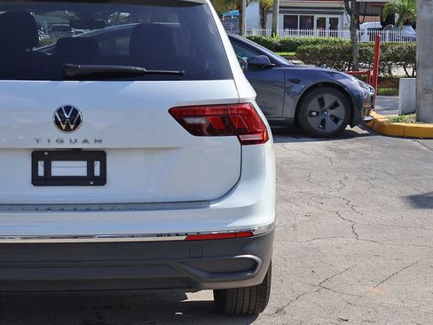 Used 2024 Volkswagen Tiguan Wolfsburg Edition image 17