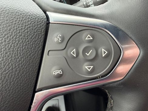 Used 2023 Chevrolet Traverse LT AWD/4WD image 25