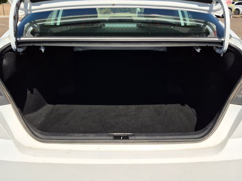 Used 2025 Toyota Camry SE FWD image 16