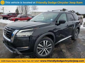 Used 2022 Nissan Pathfinder Platinum w/ Cargo Package video 1