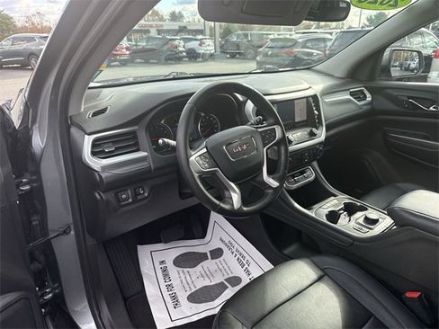 Used 2020 GMC Acadia SLT image 10