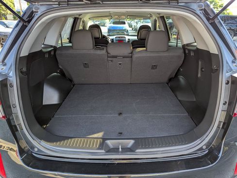 Used 2015 Kia Sorento LX FWD image 38