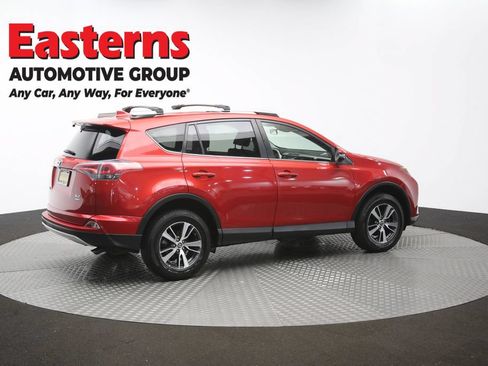 Used 2017 Toyota RAV4 XLE AWD/4WD image 44