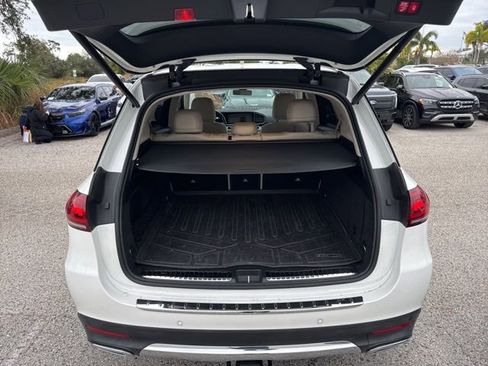 Used 2021 Mercedes-Benz GLE 350 4MATIC image 8