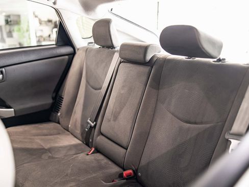 Used 2015 Toyota Prius Three image 29